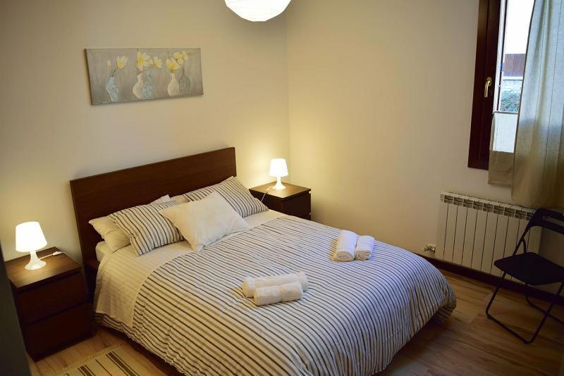 Casa El Parral 2 Dormitorios A 30 Min De Astun Y Candanchu Санта-Крус-де-ла-Серос Екстер'єр фото